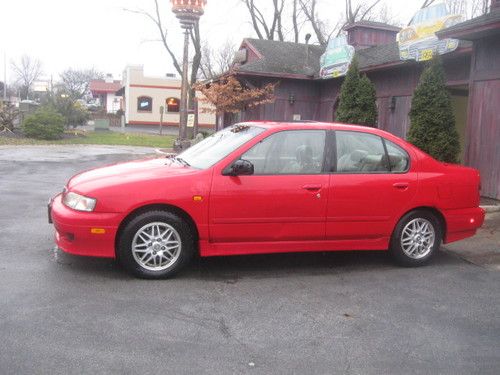 Infiniti g20 automatic 4cyl leather power roof red clean in and out