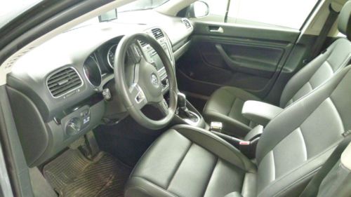 2011 Volkswagen Jetta TDI Wagon 4-Door 2.0L, image 5
