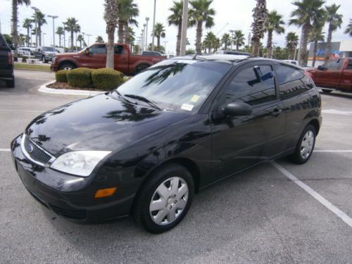 2006 ford focus se zx3 hatchback 2.0l 4cyl. fwd automatic clean carfax l@@k