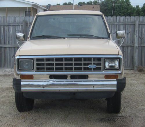 1984 ford bronco ii xlt sport utility 2-door 2.8l