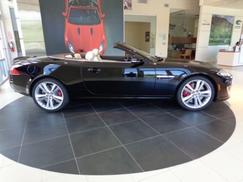 XKR Convertible, Ebony/Ivory, Walnut, RARE,, US $106,825.00, image 3