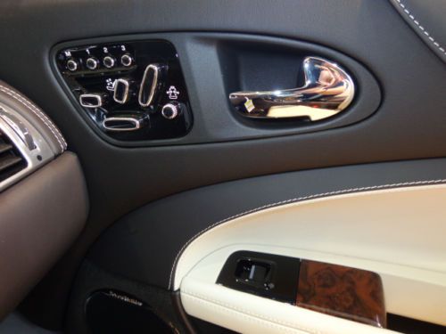 XKR Convertible, Ebony/Ivory, Walnut, RARE,, US $106,825.00, image 19