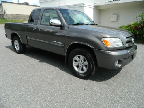 2005 toyota tundra sr5 dependable!!!!