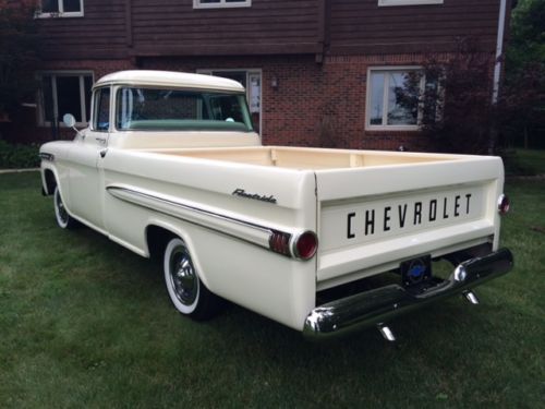 1959 chevy fleetside long bed deluxe cab truck