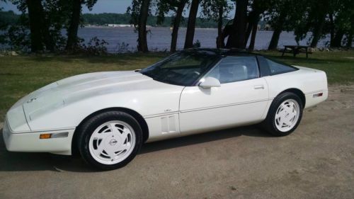 1988 35th anniversary corvette #1102