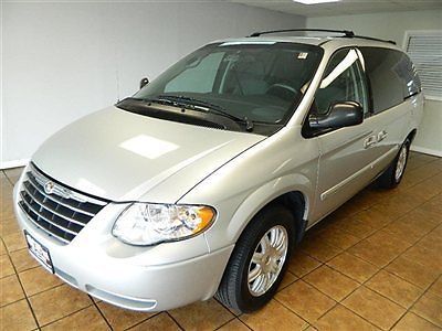 2007 chrysler town and country