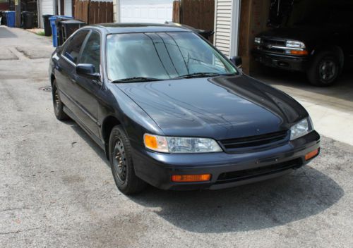 1995 Honda Accord LX Sedan 4-Door 2.2L - NO RESERVE!!!!!!!!!!!!!!!!!!!!!!!!!!!!!, image 4