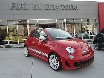Abarth red white stripes leather sunroof beats audio 17" white wheels