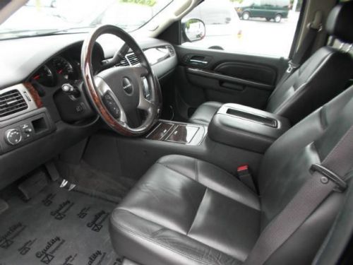 2010 GMC Yukon XL 1500 Denali, US $37,500.00, image 2