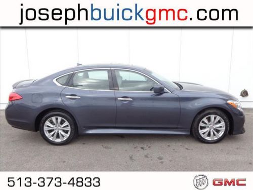 2011 infiniti m56 x