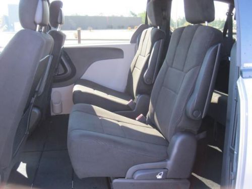 2014 dodge grand caravan avp/se