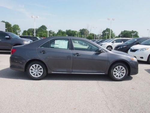 2014 Toyota Camry LE, US $23,780.00, image 7