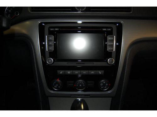 2014 volkswagen passat 2.5l se