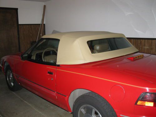 1990 buick reatta base convertible 2-door 3.8l