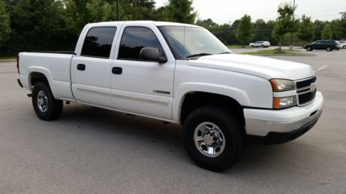 2006 chevrolet silverado 1500 heavy duty  lt crew cab pickup 4-door 6.0l