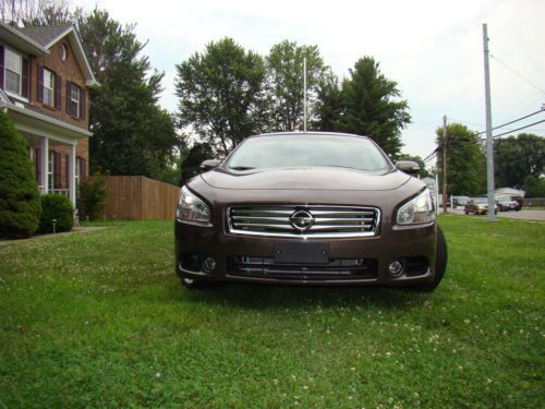 2014 nissan maxima sv sedan 4-door 3.5l