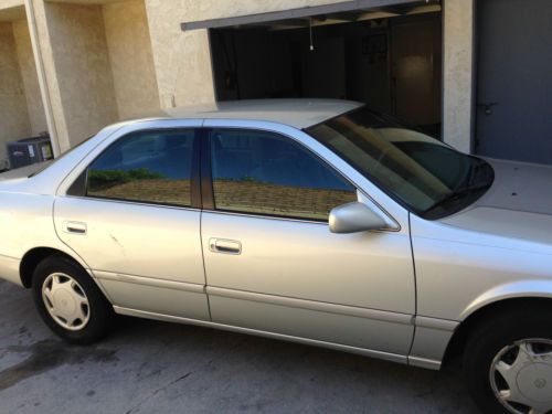 2000 Toyota Camry (silver), image 3