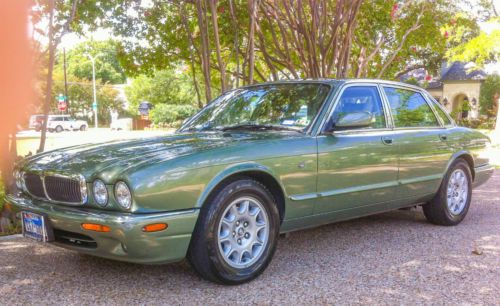 1999 jaguar xj8 base sedan 4-door 4.0l