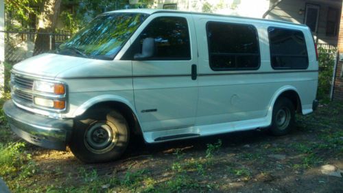 1999 chevy express van