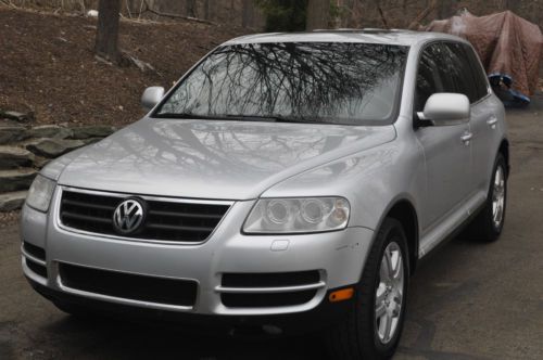 2004 volkswagen touareg v8 sport utility 4-door 4.2l *air suspension*