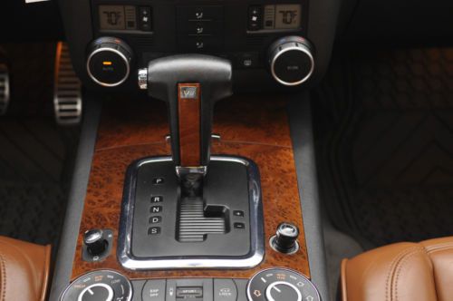 2004 Volkswagen Touareg V8 Sport Utility 4-Door 4.2L *Air Suspension*, image 17