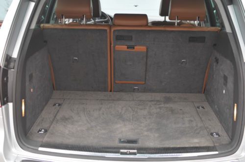 2004 Volkswagen Touareg V8 Sport Utility 4-Door 4.2L *Air Suspension*, image 23