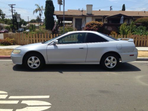 2002 silver honda accord ex coupe, clean title, 84,000 miles