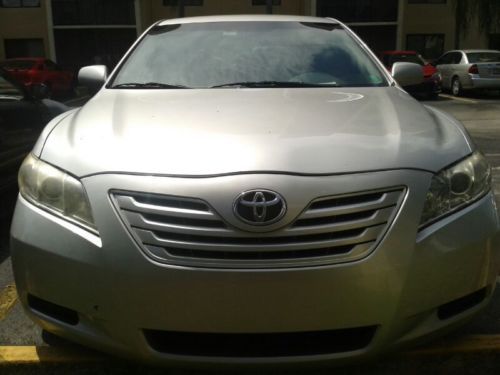 2009 toyota camry le sedan 4-door 2.4l