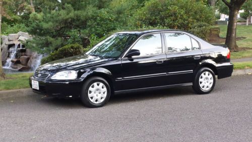 2000 honda civic lx 4dr sedan auto 4cyl 34mpg only 61k orig miles like new cond!