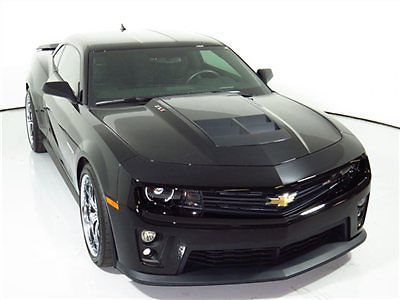 2013 camaro zl1 1,900 miles fully custom must see discription 14 12