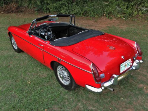 1969 MGB Roadster Nice older restoration. NO RESERVE!, image 7