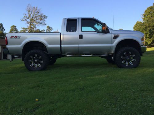 2010 ford f-250 super duty xlt crew cab pickup 4-door 6.4l