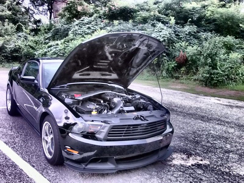 2011 ford mustang premium