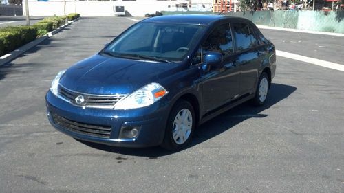 2011 nissan versa 4 door no reserve