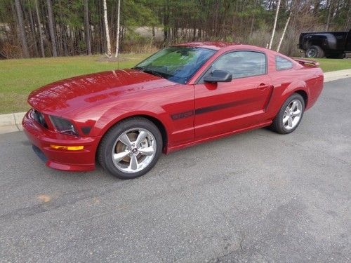 2008 ford mustang gt coupe 2-door 4.6l