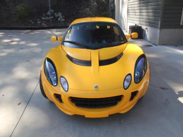 Lotus: elise