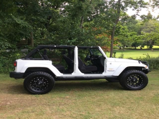 Jeep: wrangler sahara