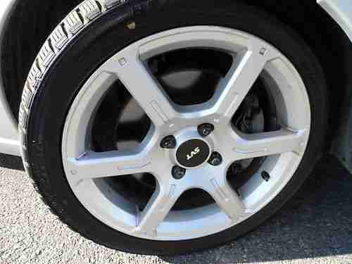 2004 Ford Focus SVT Hatchback 5-Door 2.0L,SUN-ROOF,  6 SPEED ,CUSTOM MADE CAR, image 21