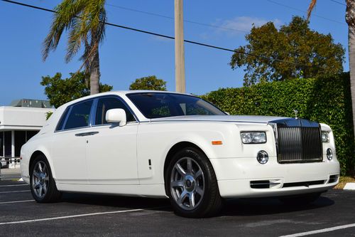 2009 1/2 rolls royce phantom "stunning" loaded.................