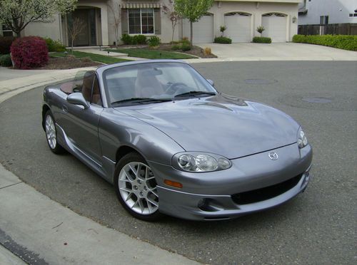 2002 mazda miata se convertible 2-door 1.8l