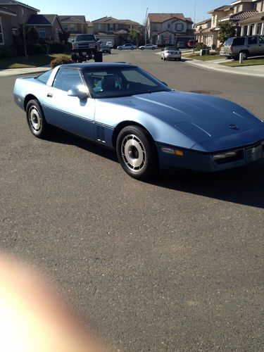 1985 chevrolet corvette base hatchback 2-door 5.7l