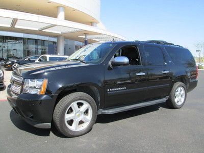 2007 4x4 4wd black v8 leather navigation dvd miles:32k sunroof 3rd row suv