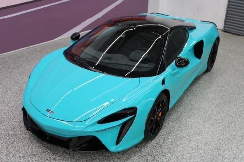 2023 McLaren Artura Coupe 2D, US $219,000.00, image 2