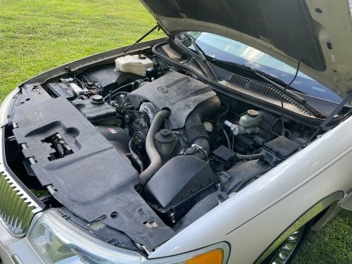 2000 lincoln town car