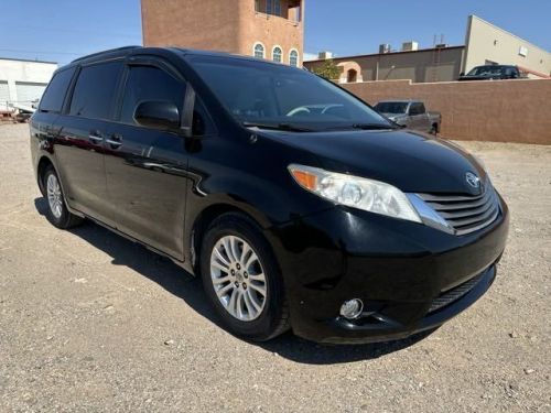 2014 toyota sienna xle