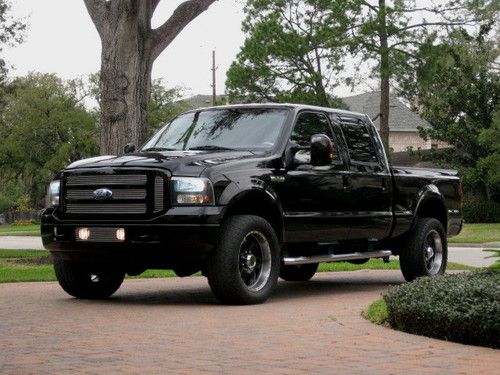 2007 ford super duty f-250 crew cab short bed 4x4 diesel only $8,000