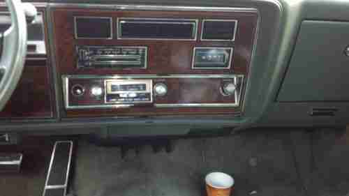 1985 oldsmobile delta 88, image 3