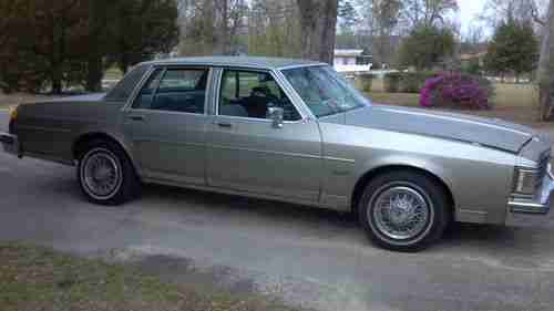 1985 oldsmobile delta 88, image 5