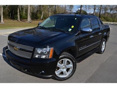 2009 chevrolet avalanche ltz $9,100 4wd crew cab loaded!!