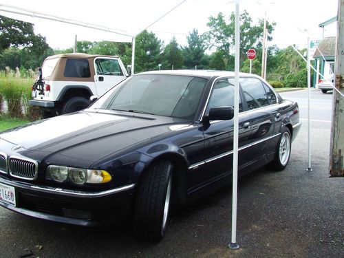 Bmw : 7-series base sedan 4-door 2001 bmw 740il base sedan 4-door 4.4